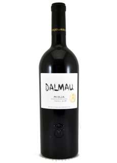 Raudonas vynas Dalmau